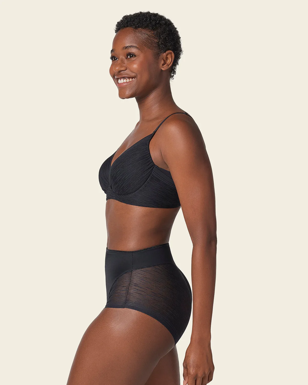 Complete Coverage Smoothing Bra