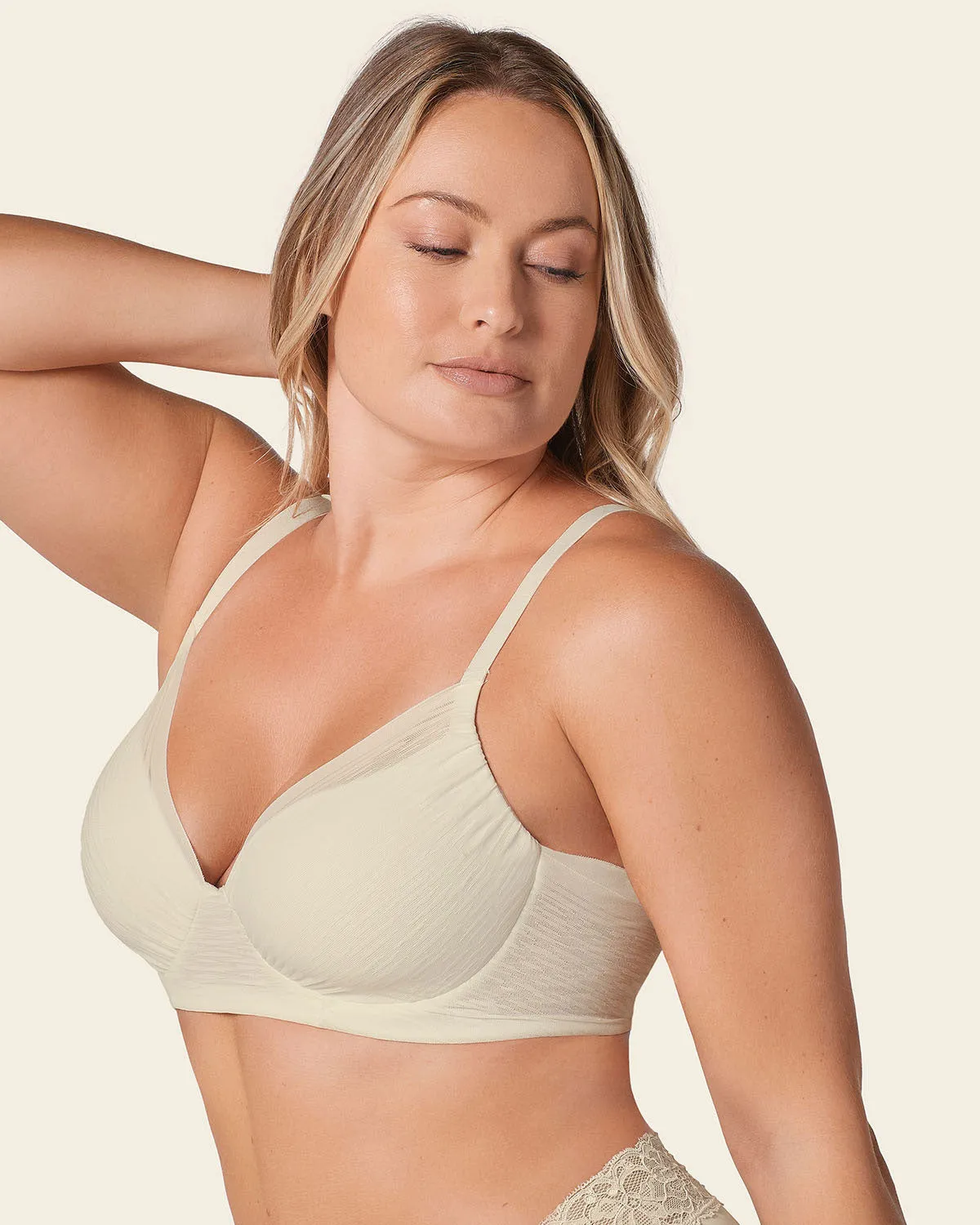 Complete Coverage Smoothing Bra