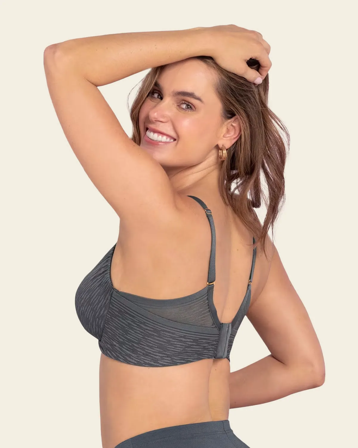 Complete Coverage Smoothing Bra
