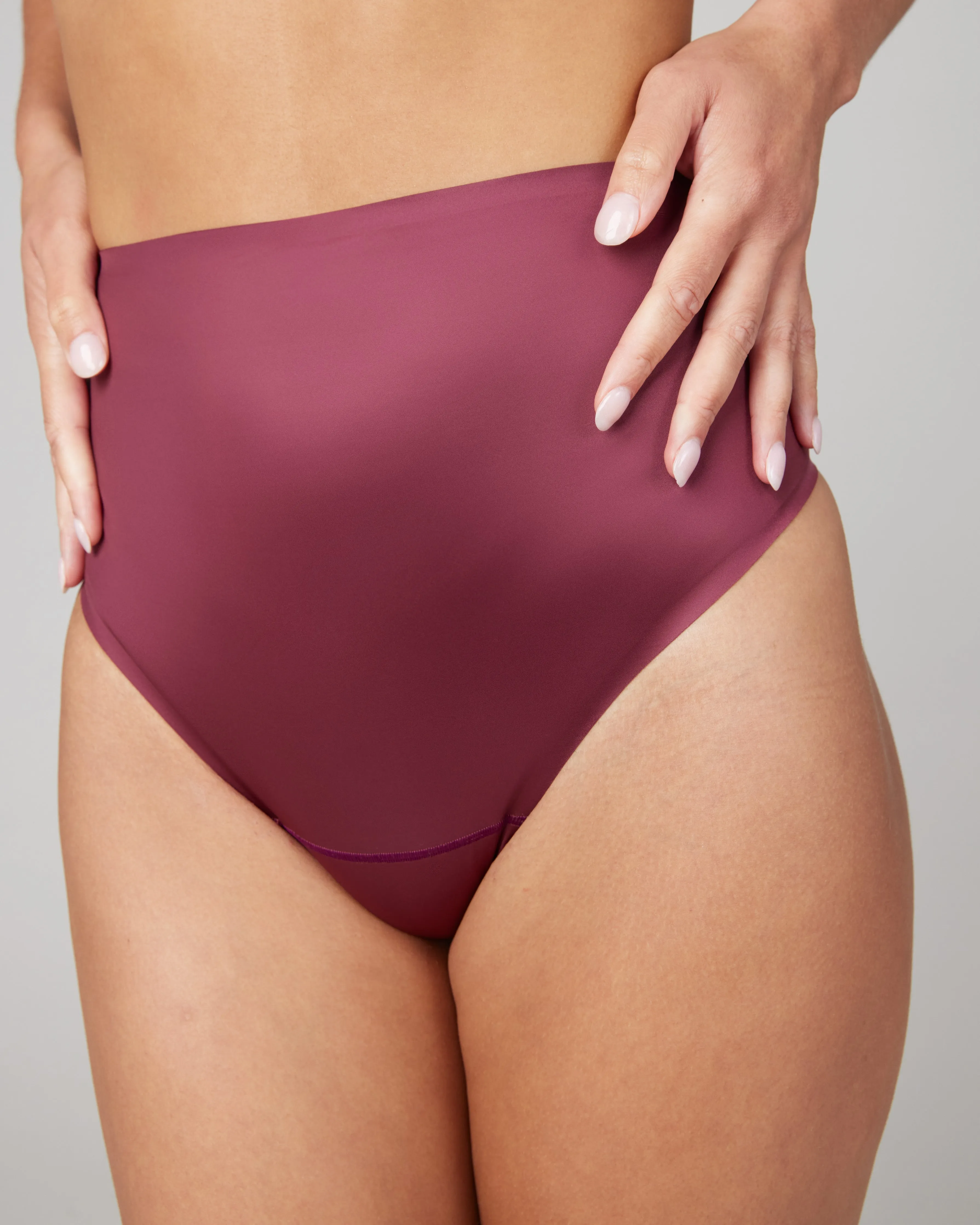 SPANXsmooth™ Satin Thong